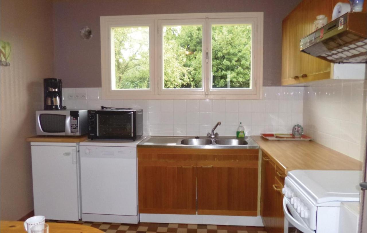 Holiday Home In Montsernelle Lithaire Εξωτερικό φωτογραφία