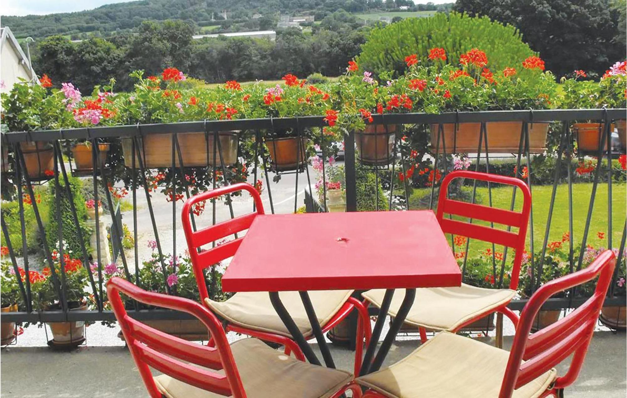 Holiday Home In Montsernelle Lithaire Εξωτερικό φωτογραφία